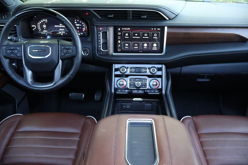 2024 GMC Yukon Denali Ultimate - Photo 18