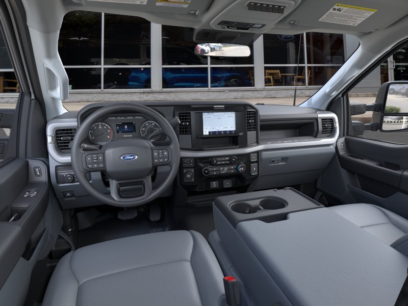 New 2026 Oxford White Ford XL image 9