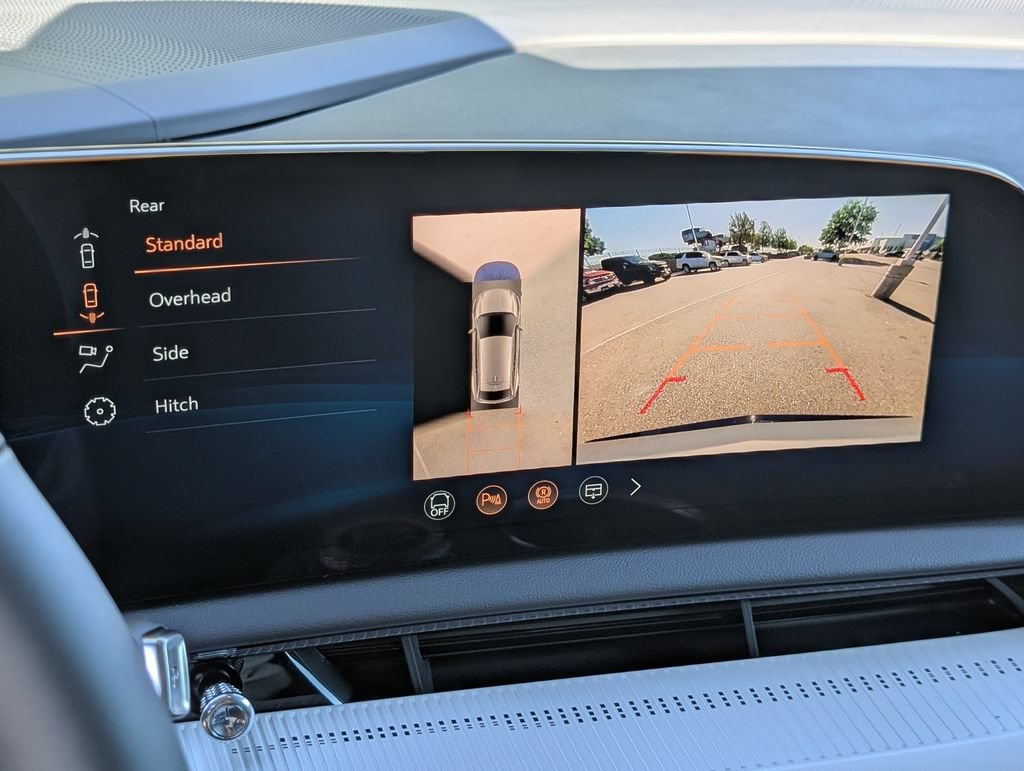 2027 Cadillac OPTIQ Sport - Photo 32