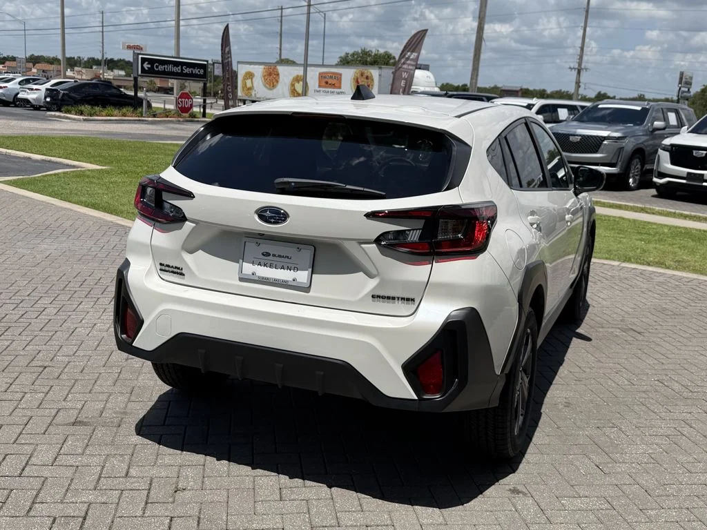 New 2026 CRYSTAL WHITE PEARL Subaru Base image 6