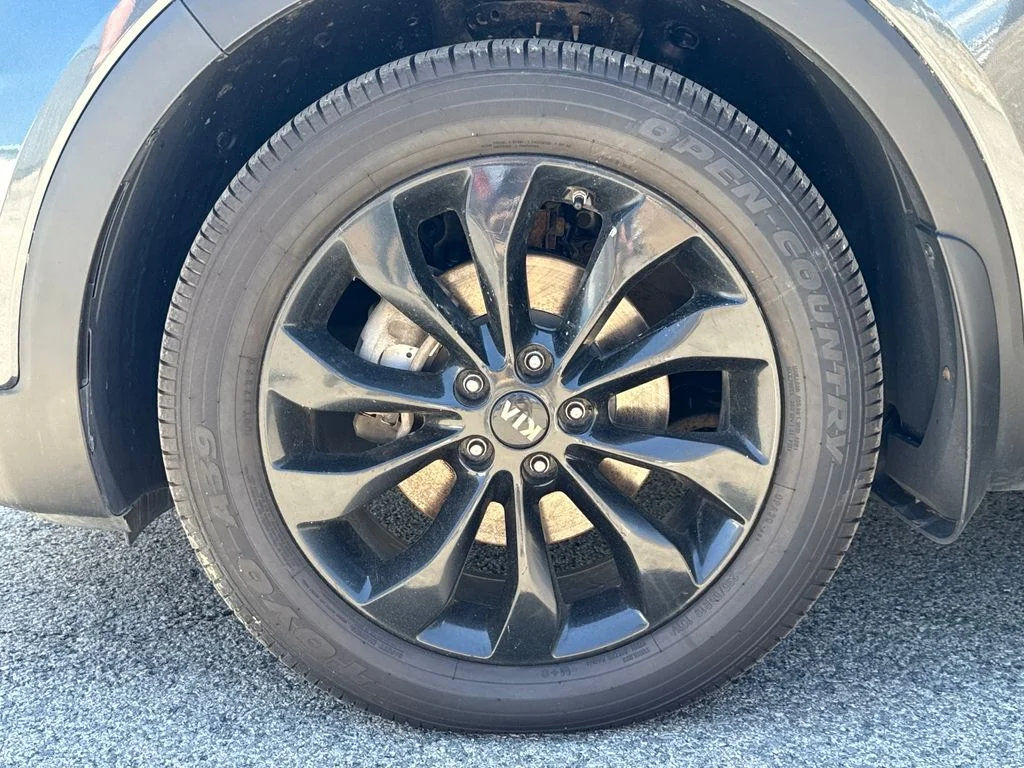 Used 2020 Gray Kia EX image 23
