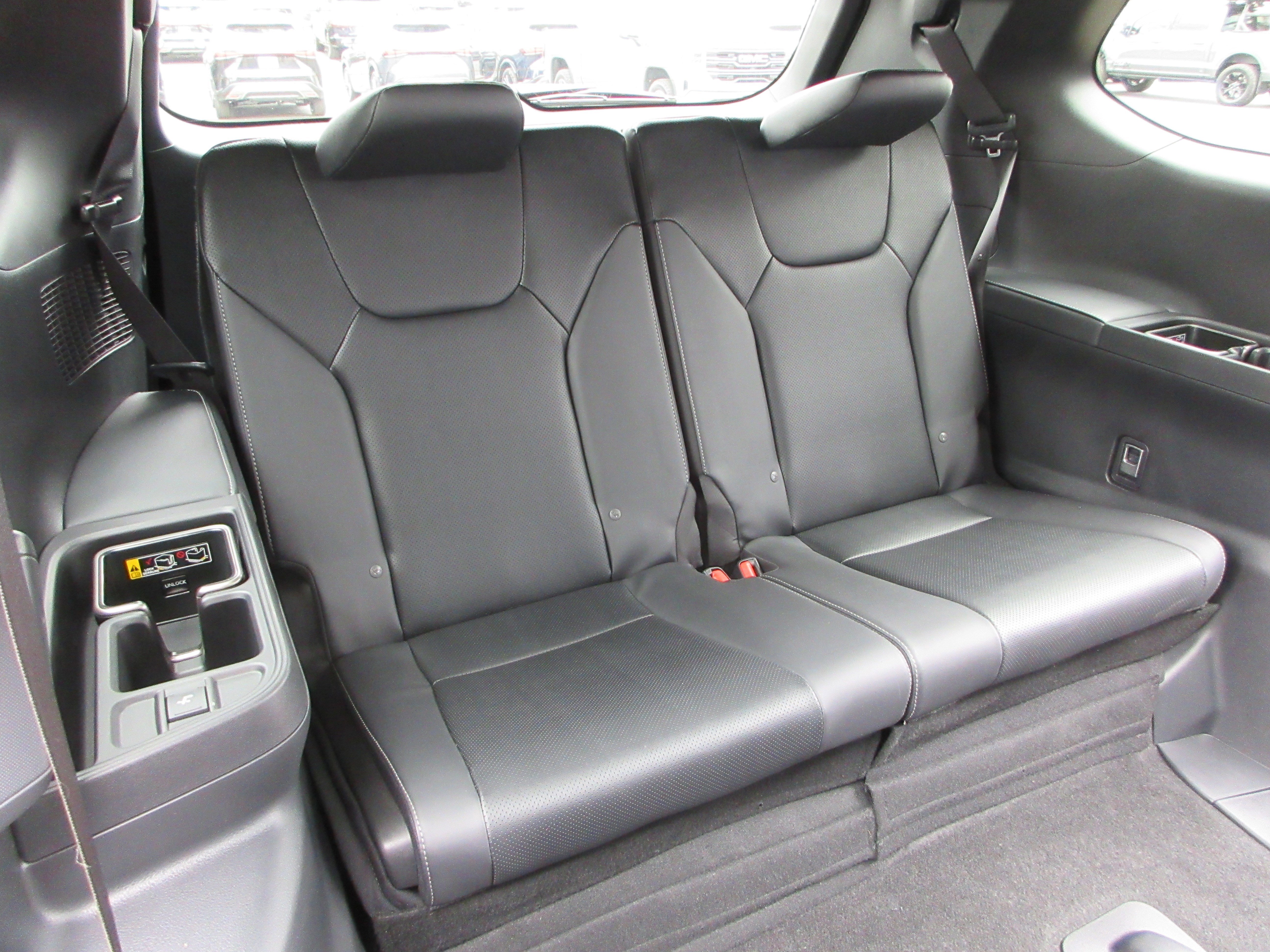 Used 2026 Wind Chill Pearl Lexus 350 Premium image 19
