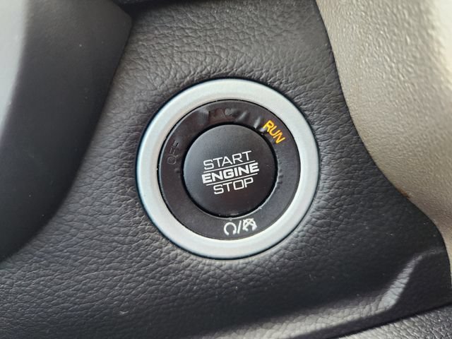 Used 2019 Black Ram Laramie image 8