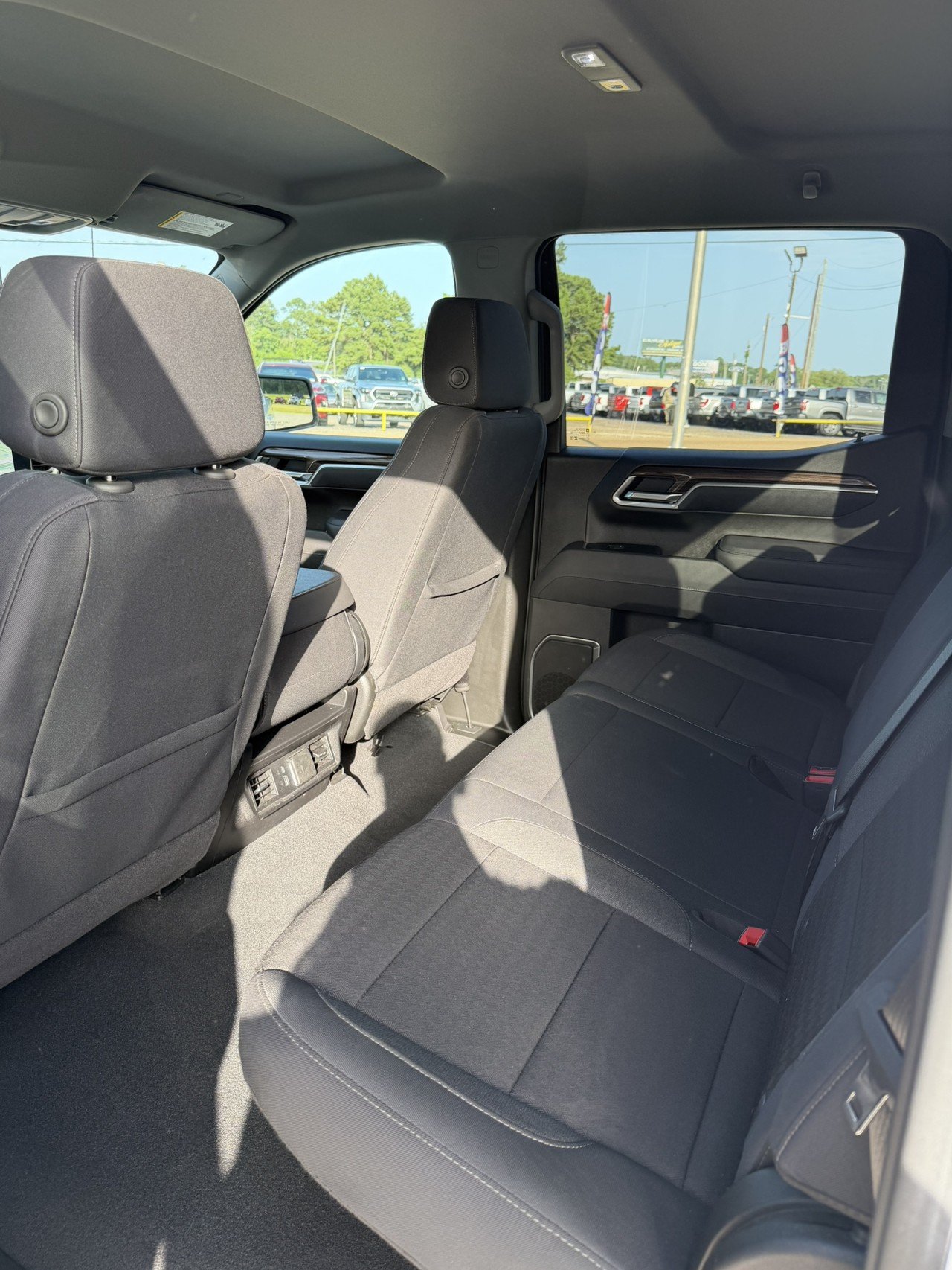 Used 2026 Summit White Chevrolet RST image 9