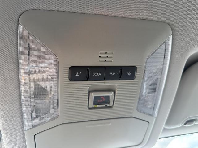Certified Used 2025 ATTITUDE BLACK MC. Toyota Hybrid LE image 5