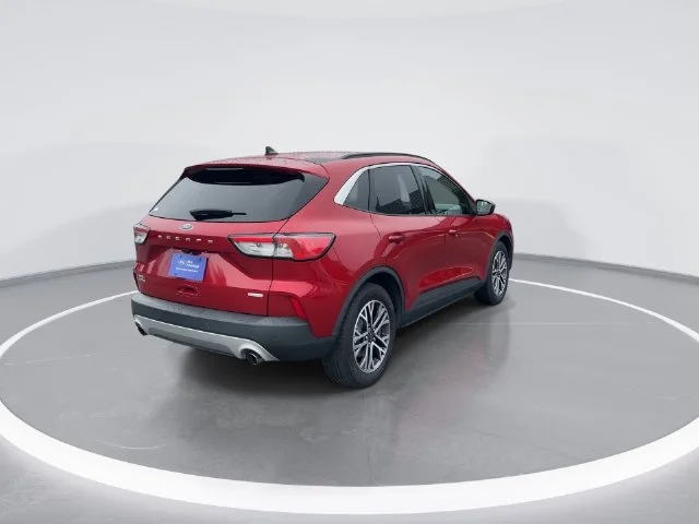 Used 2020 Red Ford SEL image 7