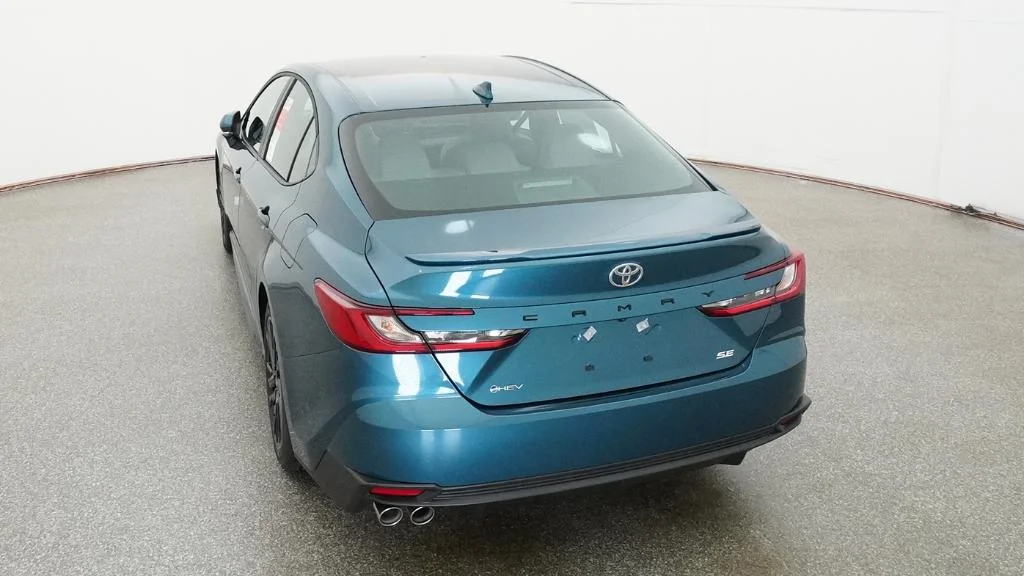 New 2026 Ocean Gem Toyota SE image 64