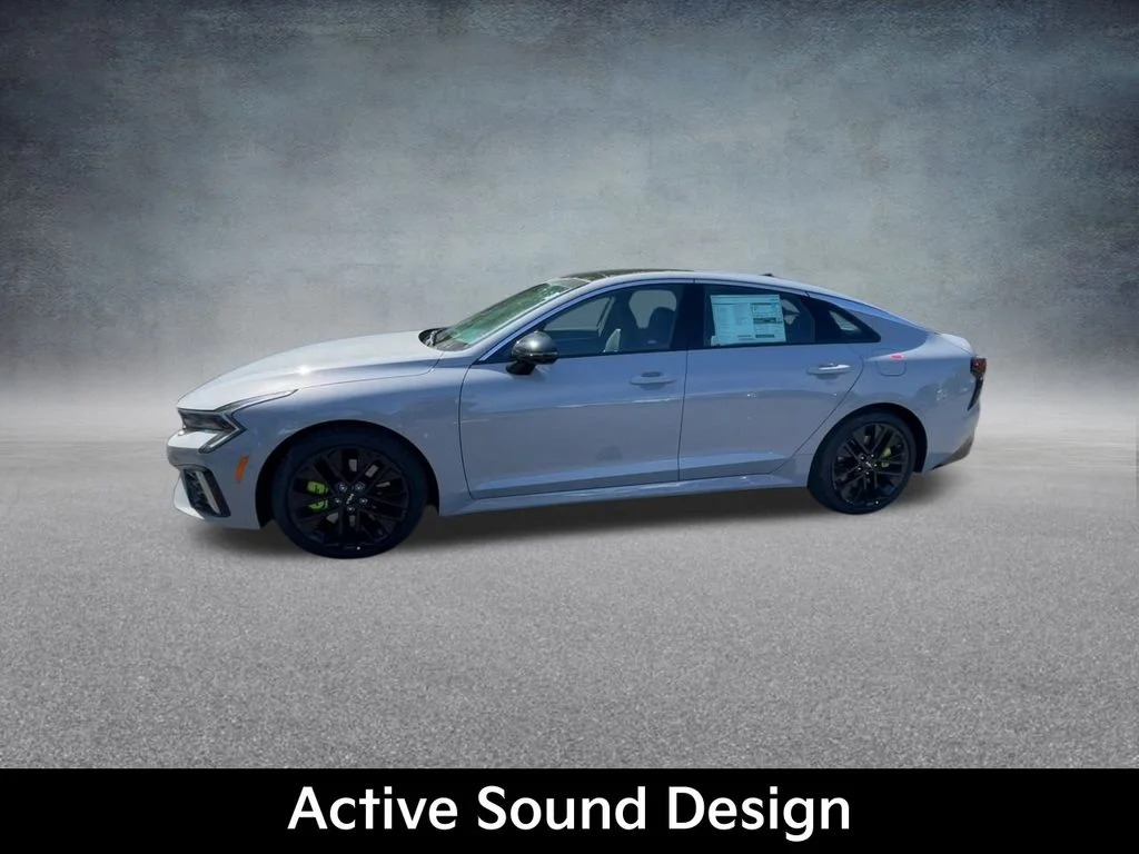 New 2026 Wolf Gray Kia GT image 11