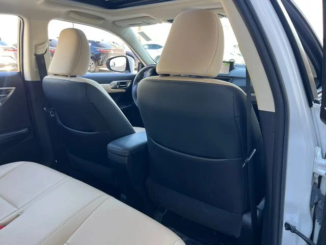 Used 2016 Eminent White Pearl Lexus  image 49