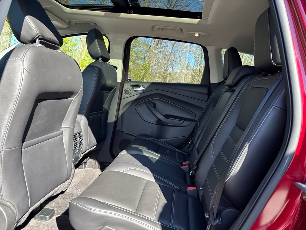 Used 2018 Red Ford Titanium image 12