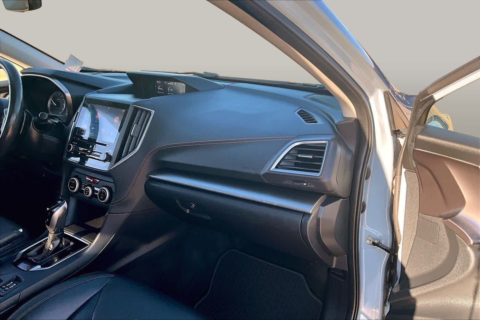 Used 2019 Cool Gray Khaki Subaru Limited image 18