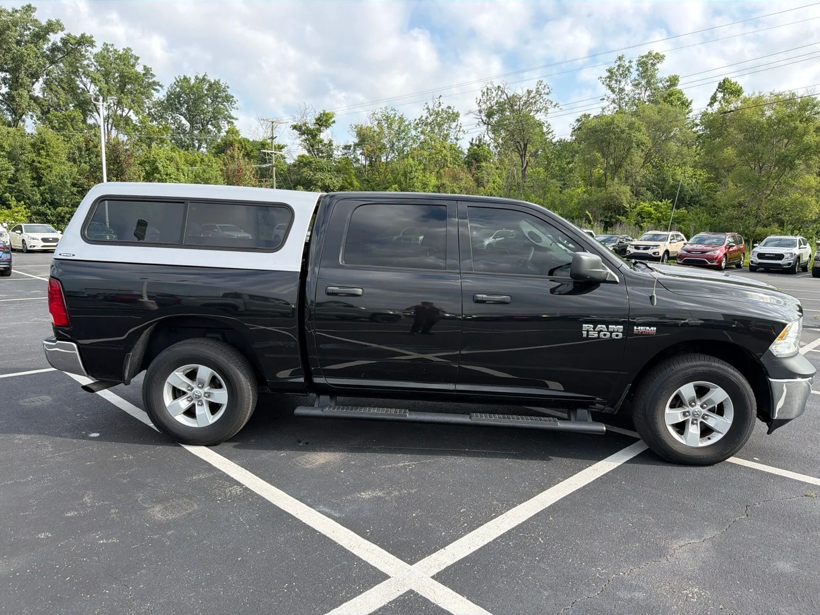Used 2017 Brilliant Black Crystal Pearlcoat Ram Tradesman image 8