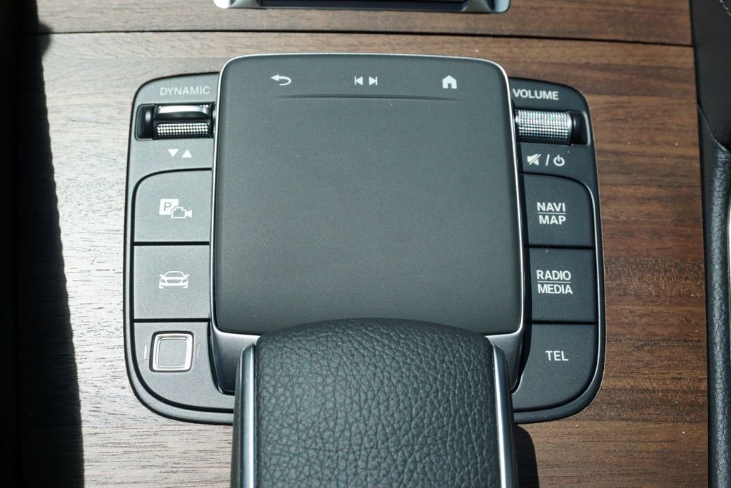 Certified Used 2026 Obsidian Black Metallic Mercedes-Benz GLE 350 image 40
