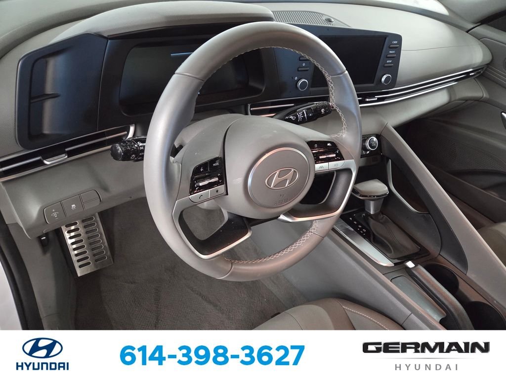 2025 Hyundai Elantra SEL - Photo 19