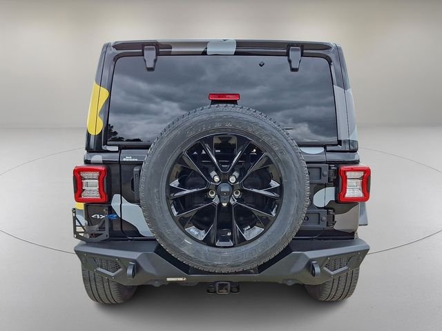 Used 2021 Black Jeep Unlimited Sahara 4xe image 9