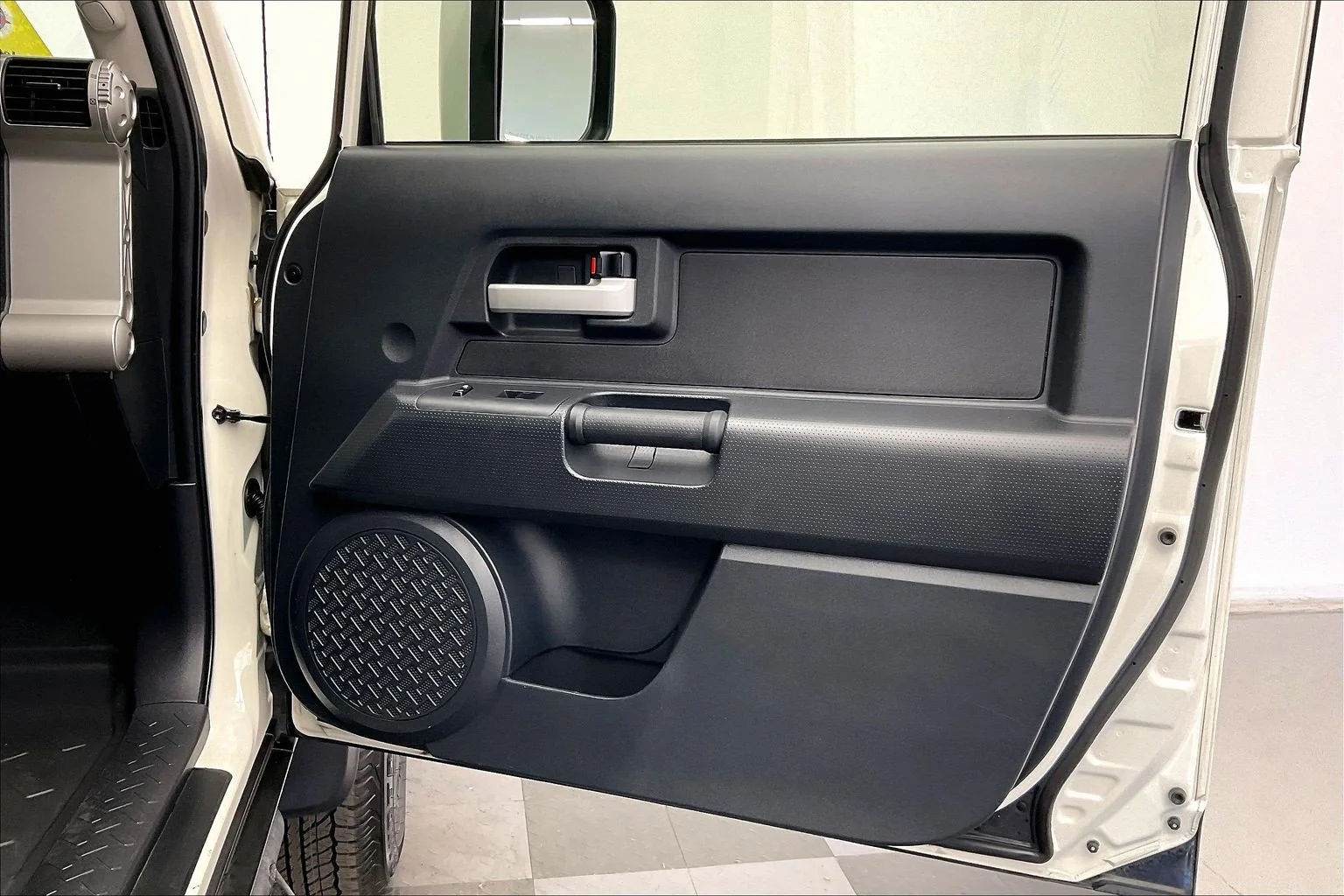 Used 2014 Iceberg Toyota  image 27