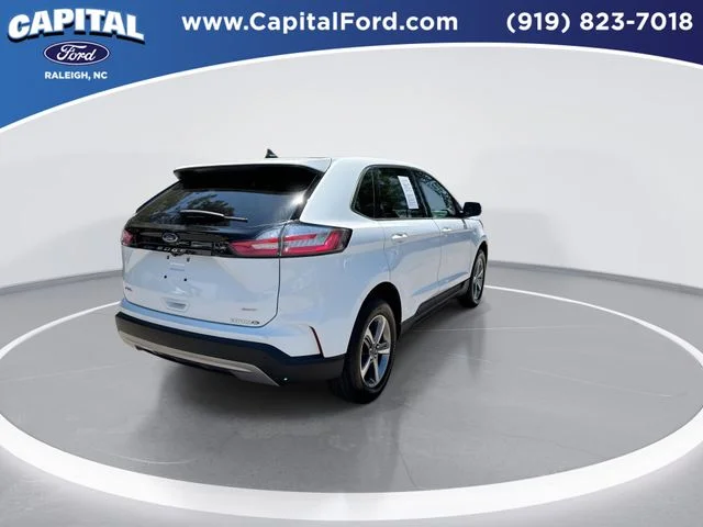 Used 2024 White Ford SEL image 8