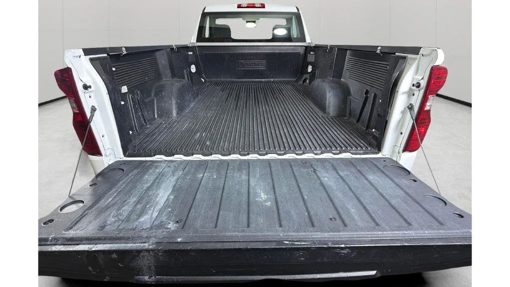 Used 2025 Summit White Chevrolet WT image 28