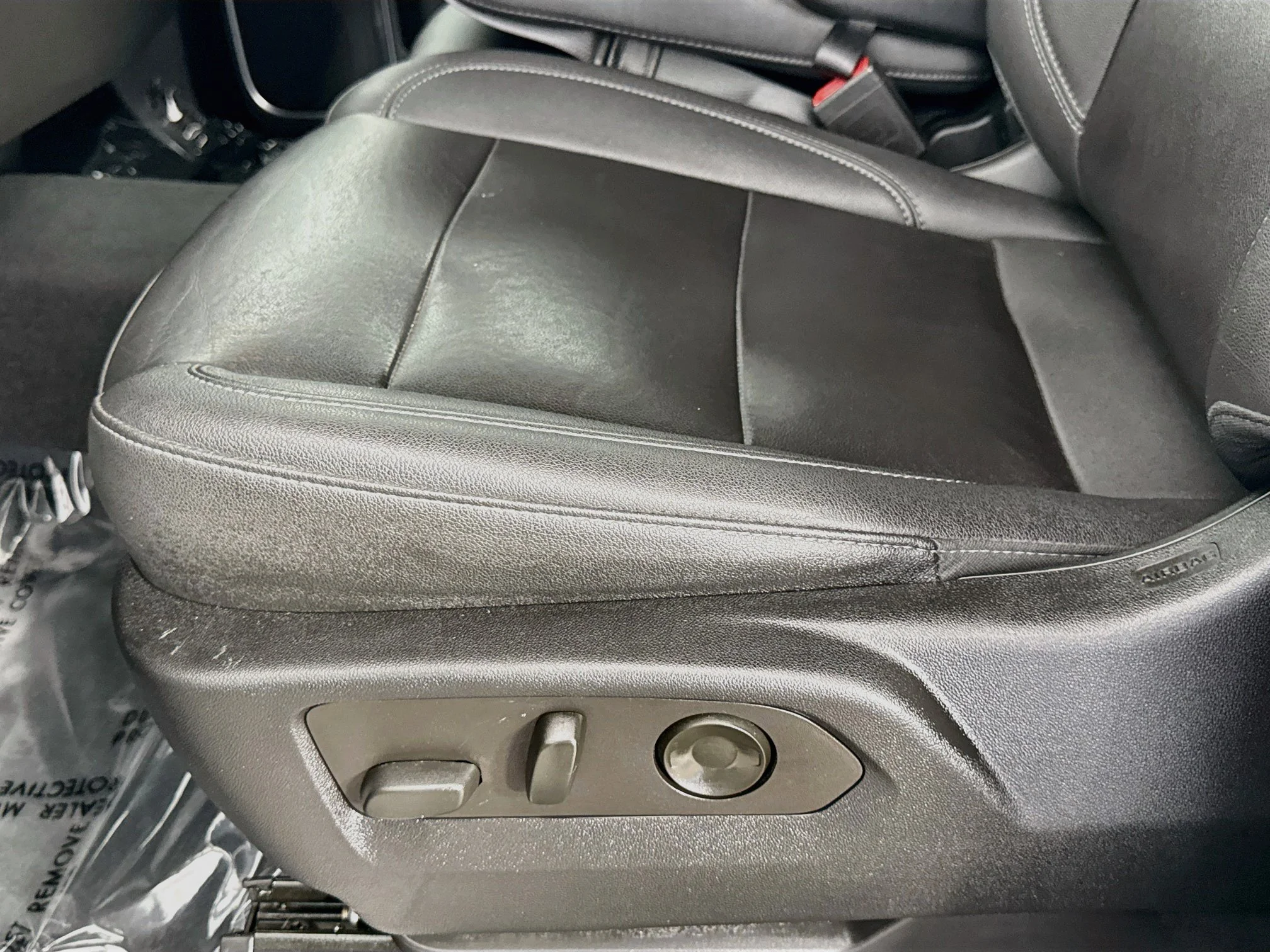 Used 2022 Glacier Blue Metallic Chevrolet LT image 22