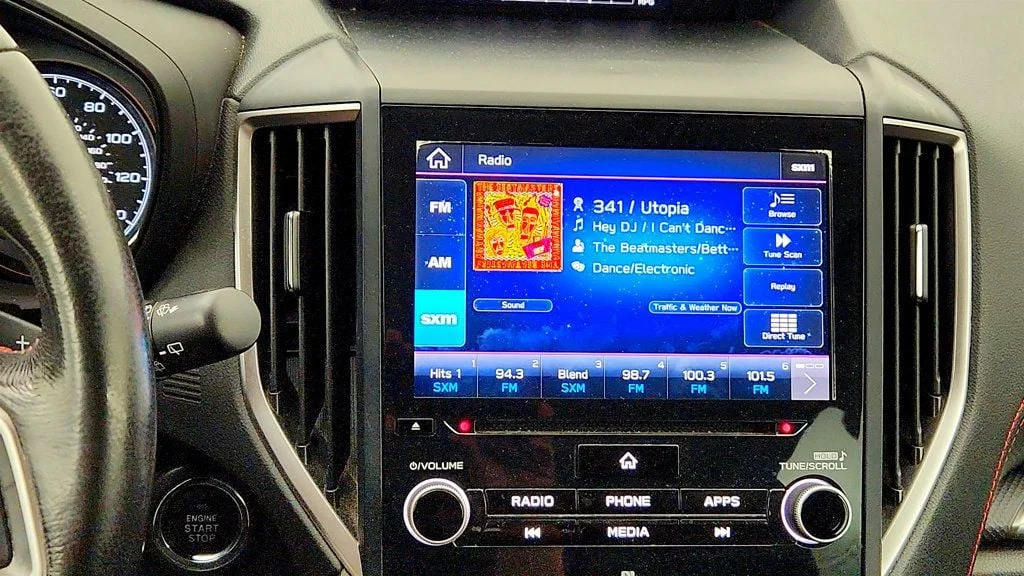 Used 2019 Crystal White Pearl Subaru 2.5i Sport w/ Multimedia Plus Audio & Blind Spot Detection image 18