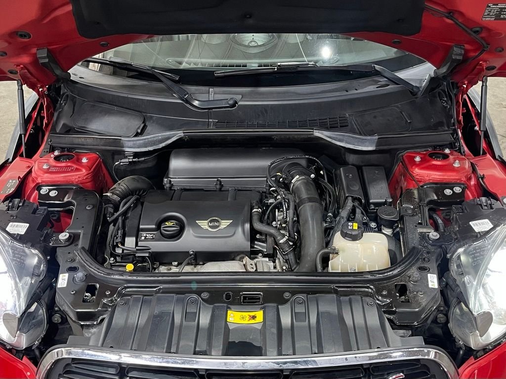 Used 2016 Red MINI Base image 6