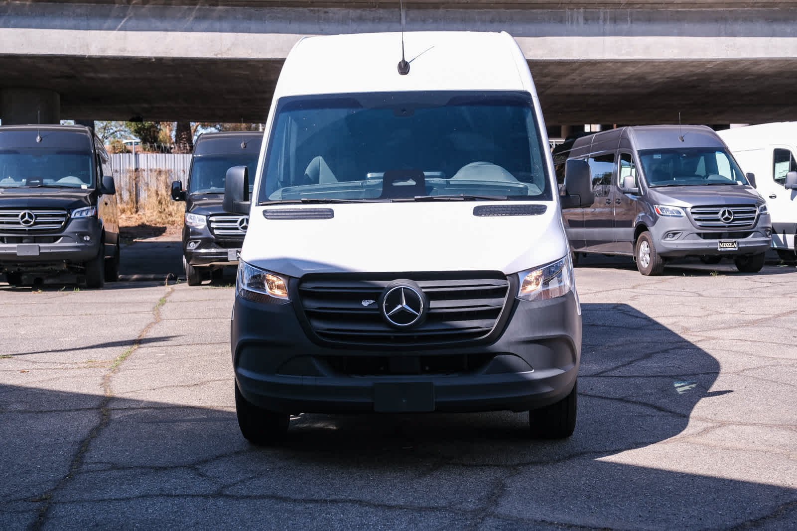 New 2025 Arctic White Mercedes-Benz Cargo 170 WB High Roof RWD Electric Motor image 2