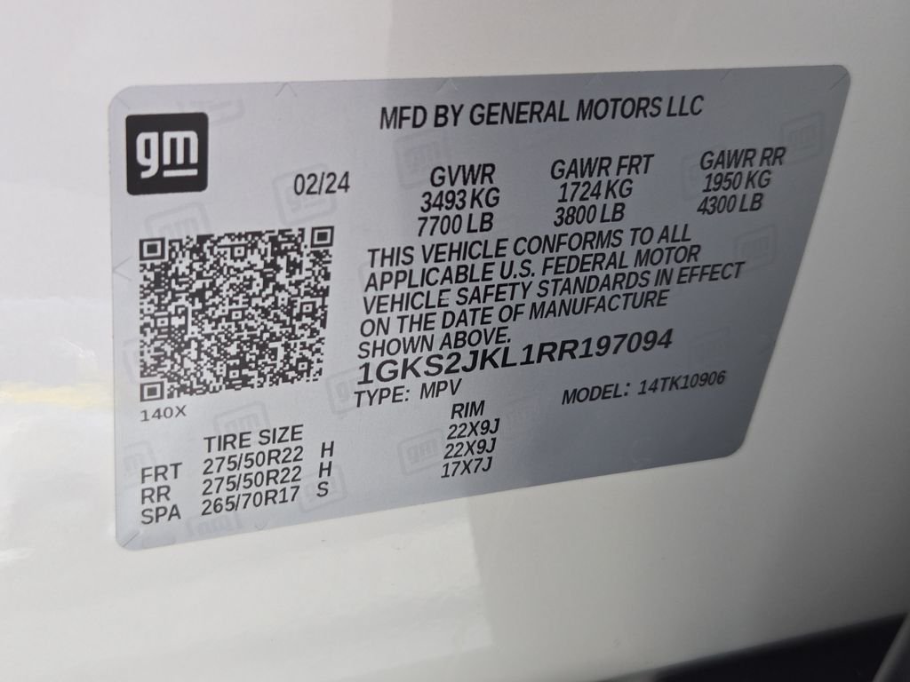 Used 2024 White GMC Denali image 35
