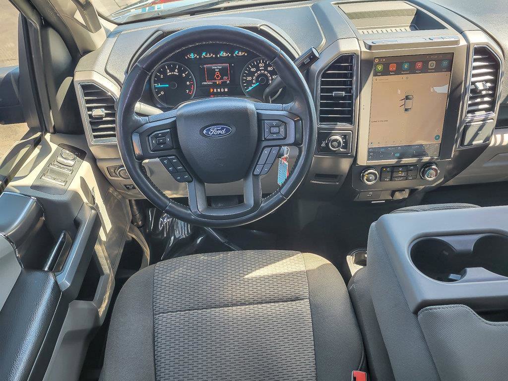Used 2018 Shadow Black Ford XLT image 16