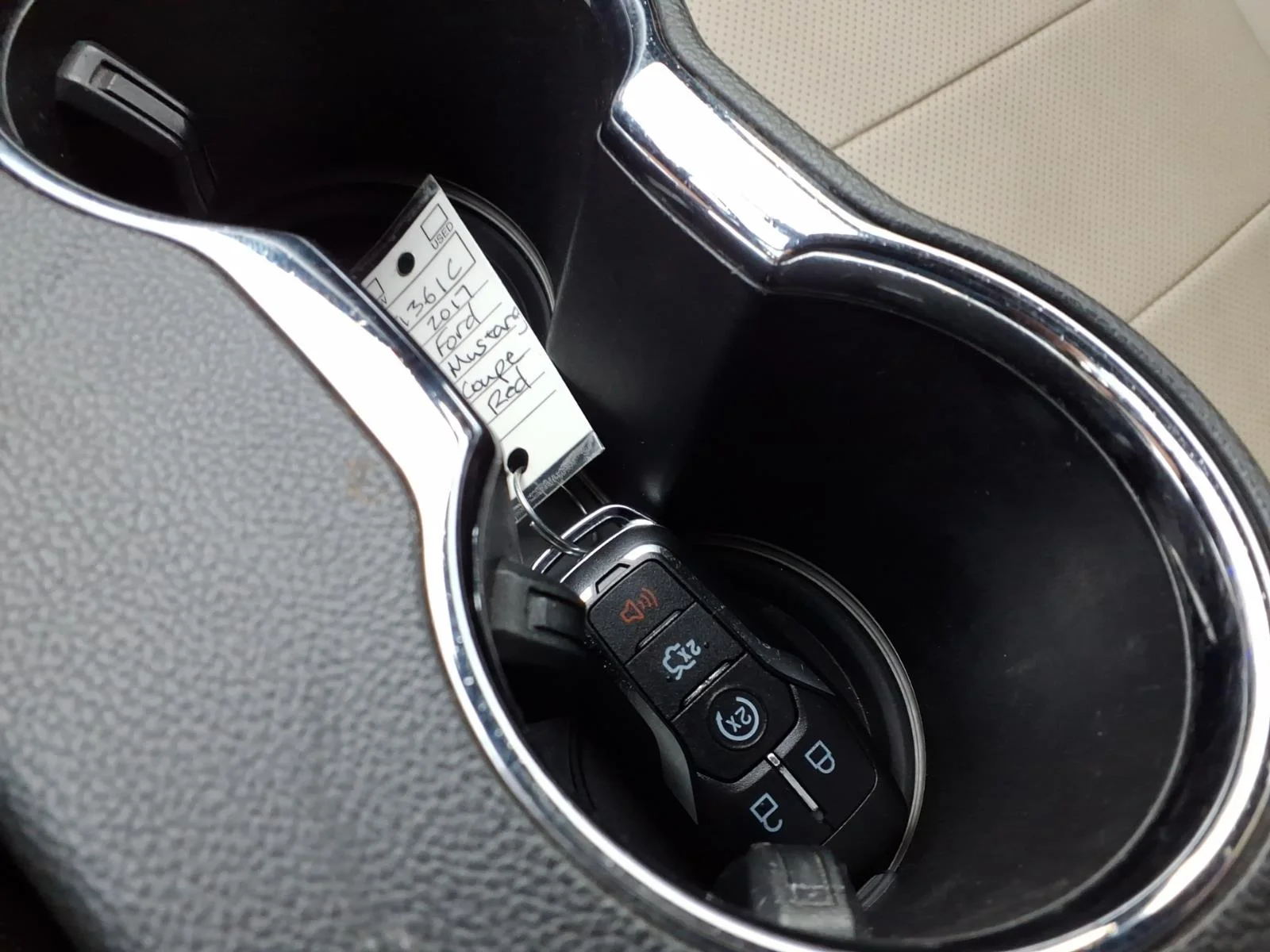 Used 2017 Red Ford  image 21