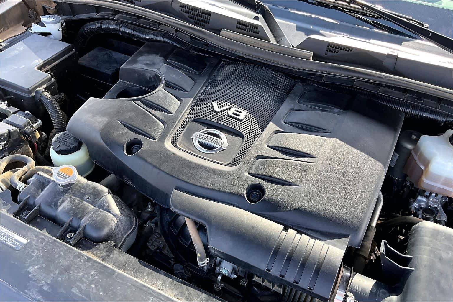 Used 2020 Super Black Nissan SL image 33