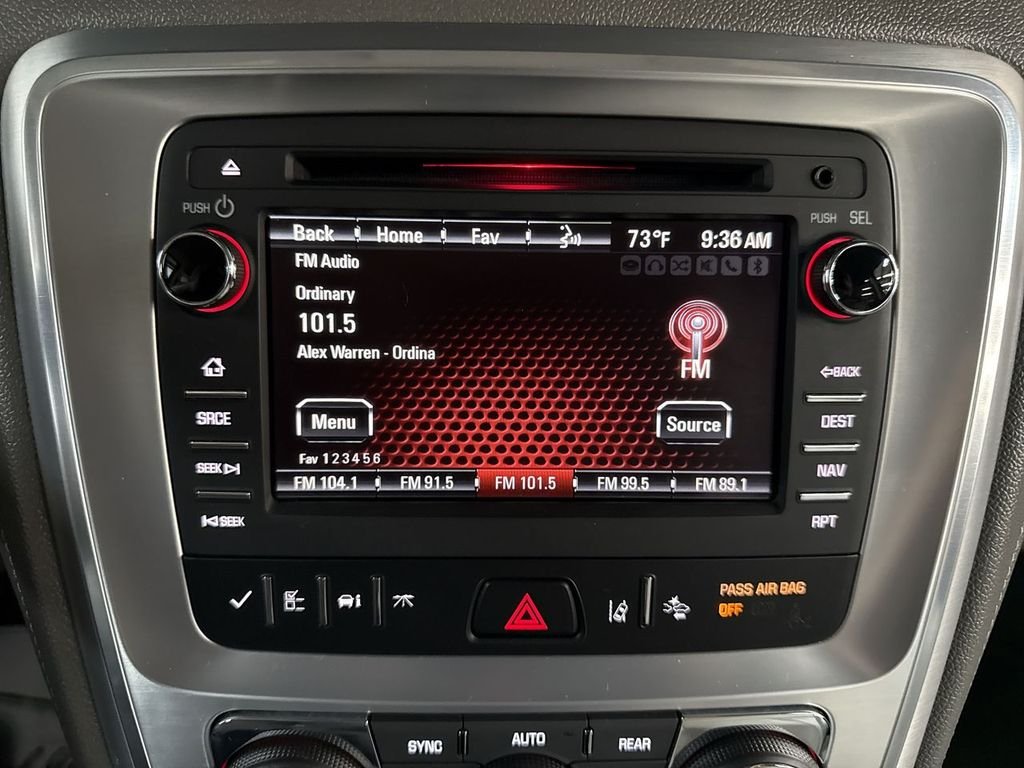 Used 2017 Quicksilver Metallic GMC Limited image 29