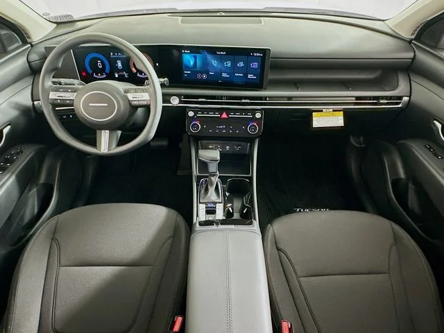 New 2026 Hyundai TUCSON SEL