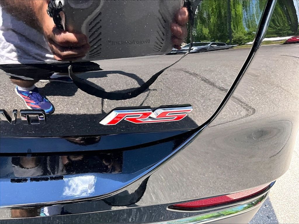 Used 2023 Mosaic Black Metallic Chevrolet RS image 28