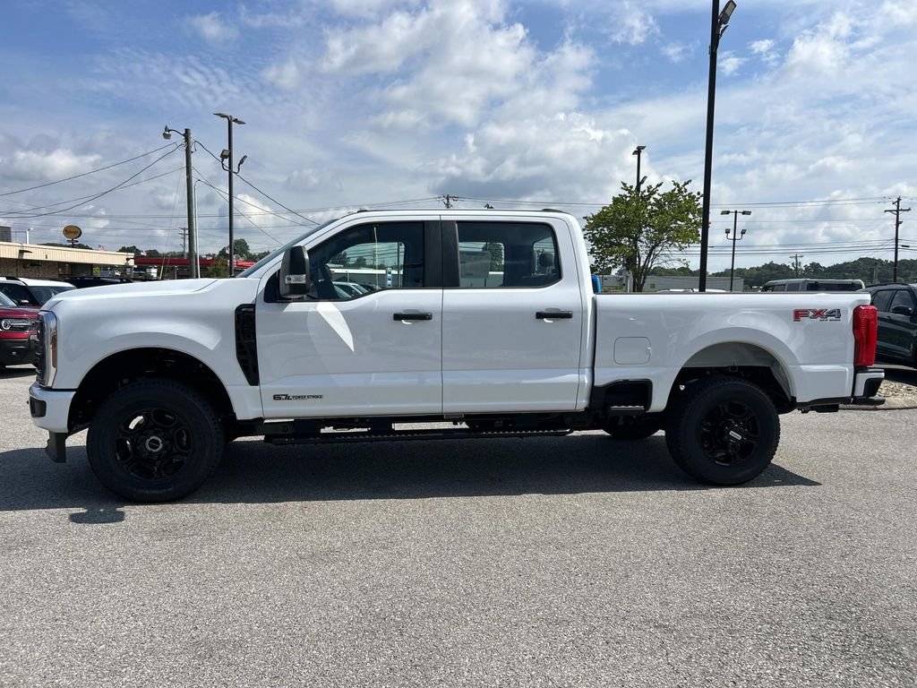 New 2026 Oxford White Ford F-250® XL image 7
