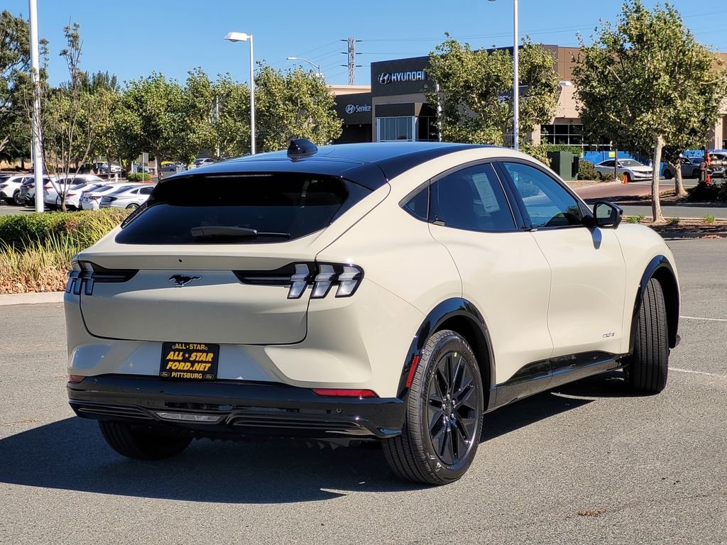 New 2026 Desert Sand Ford Premium image 3