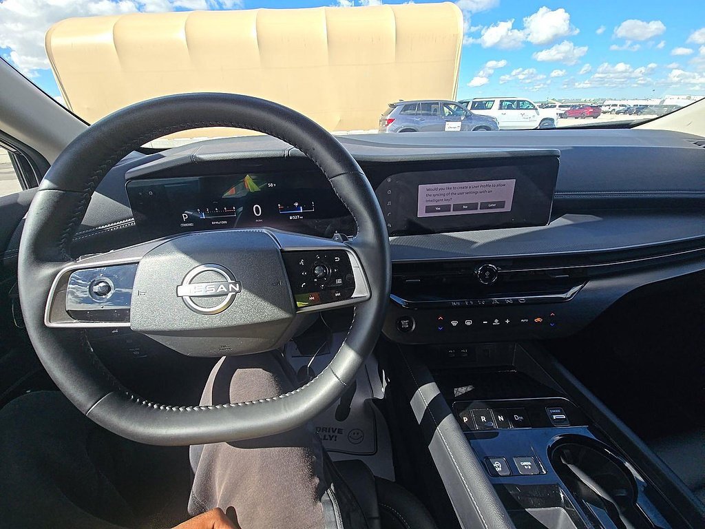Used 2025 Super Black Nissan SV image 9
