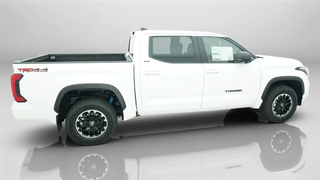 New 2026 Ice Cap Toyota SR5 image 8