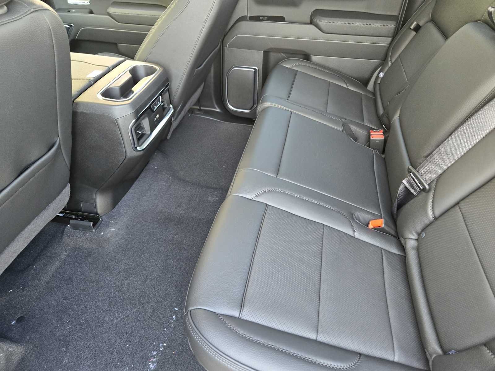 2026 GMC Sierra 1500 Denali - Photo 18
