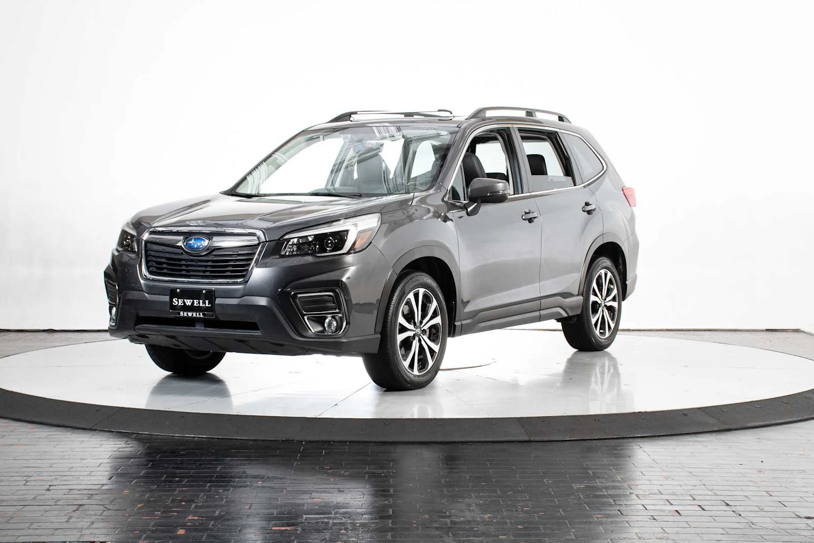 2021 Subaru Forester Limited's photo