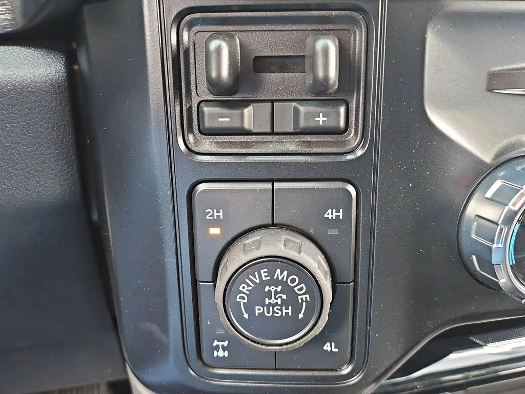 New 2026 Avalanche Ford F-250® Lariat® image 61