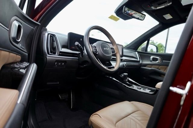 Used 2025 Red Kia X-Line SX Prestige image 16