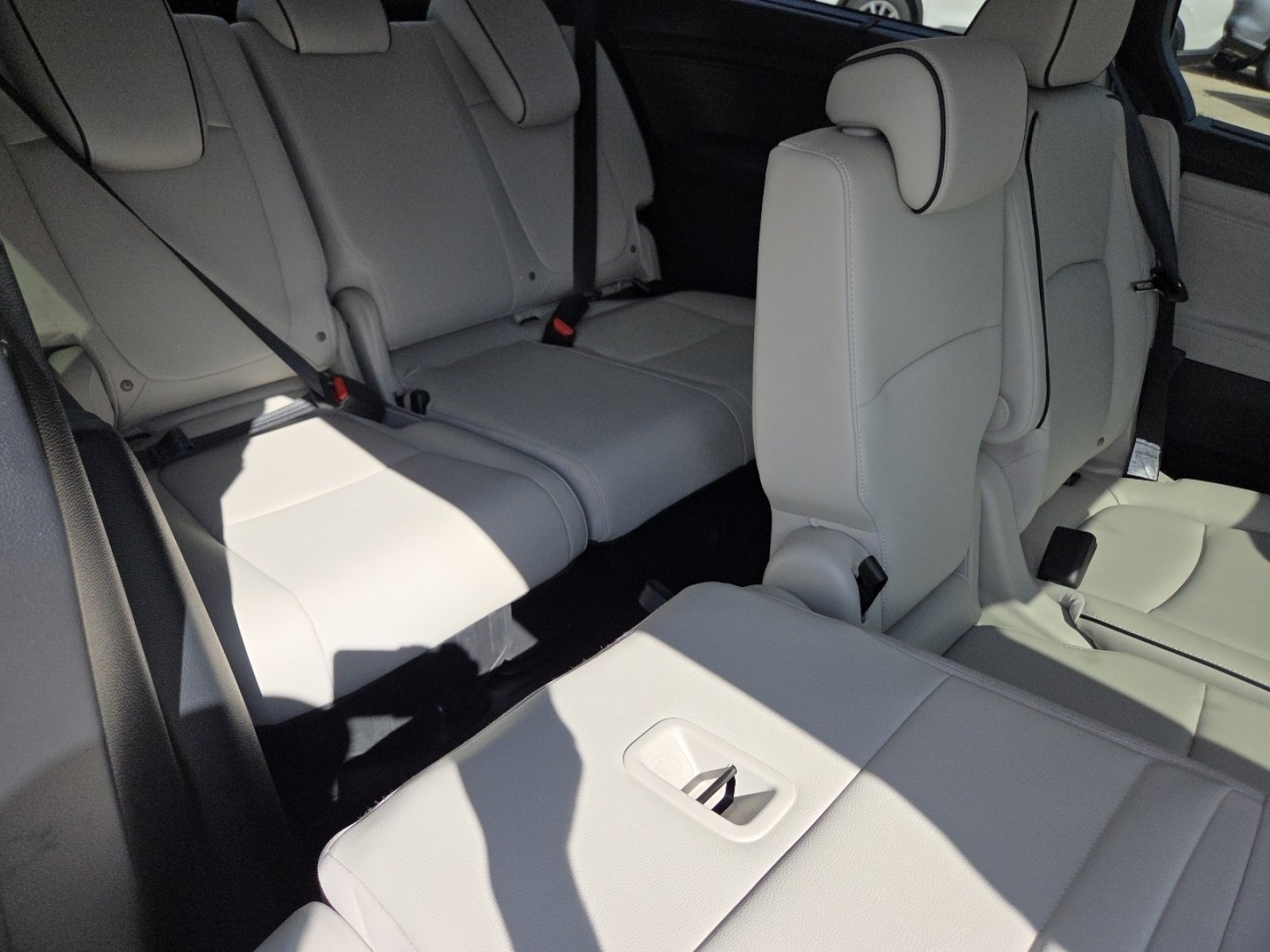 New 2026 Modern Steel Metallic Honda Touring image 26