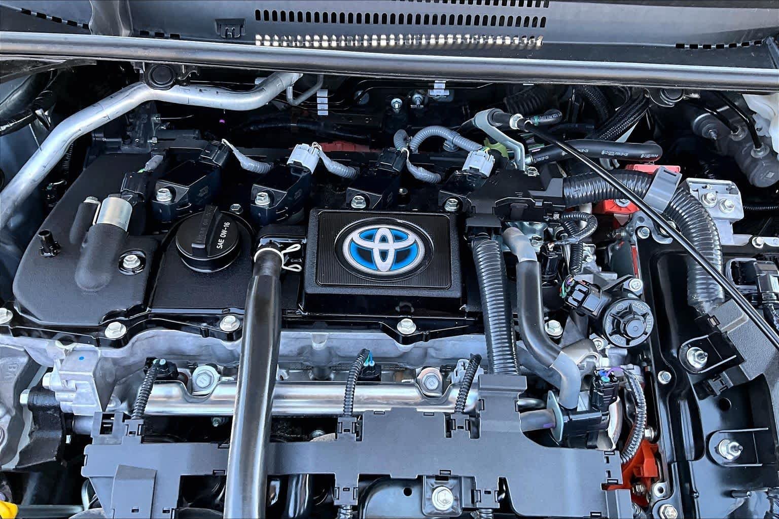 Used 2024 Celestite Toyota Hybrid XLE image 33