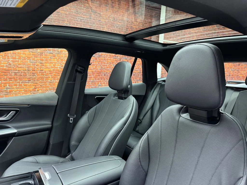 Used 2023 Black Mercedes-Benz 350 SUV image 3