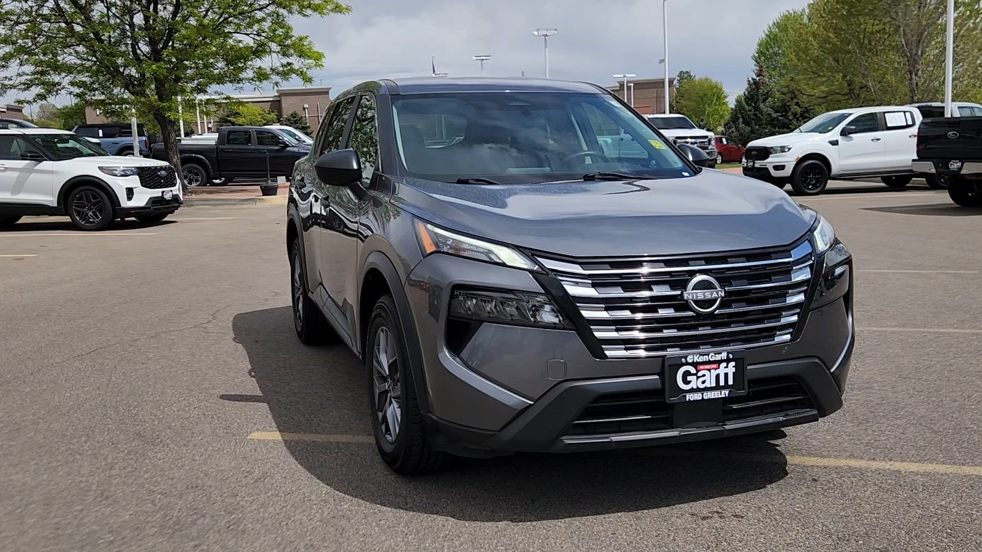 Used 2024 Gun Metallic Nissan S image 5