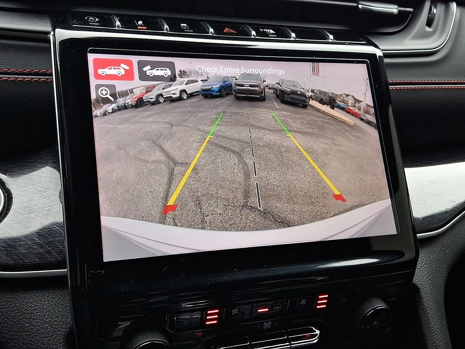 Used 2022 Silver Zynith Jeep Trailhawk image 19