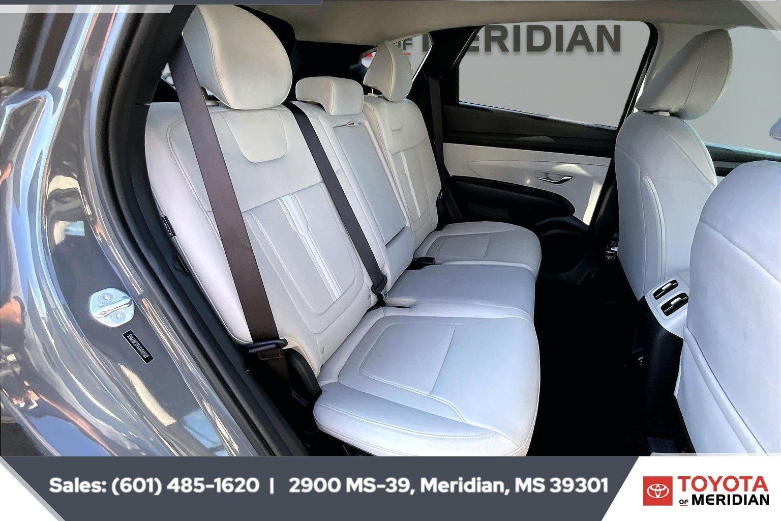 Used 2025 Hampton Gray Hyundai SEL image 20