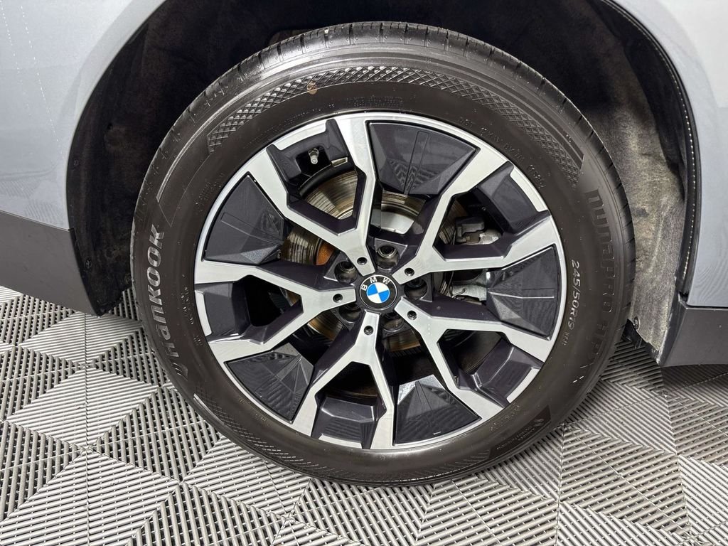 Used 2025 Gray BMW 30 xDrive image 30