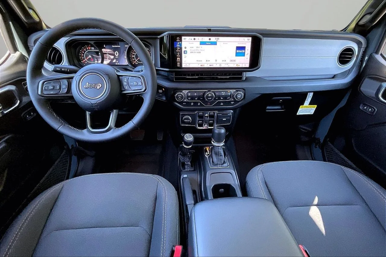 New 2026 Anvil Clearcoat Jeep Sport S image 9