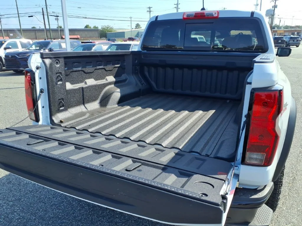 2026 Chevrolet Colorado Trail Boss - Photo 31